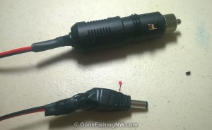 Male quick connect plug at end of power wire