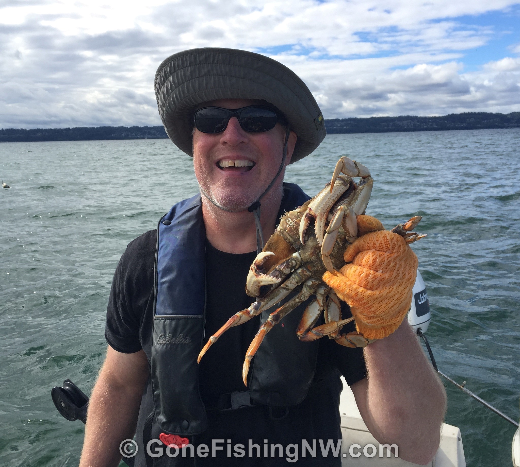 The Ultimate Puget Sound Dungeness Crabbing Guide